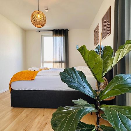 Amao-Sepia I 86Qm I King-Size Beds I Netflix I Privat Balcony I Free Parking I Near Europapark Lejlighed Rheinhausen Eksteriør billede