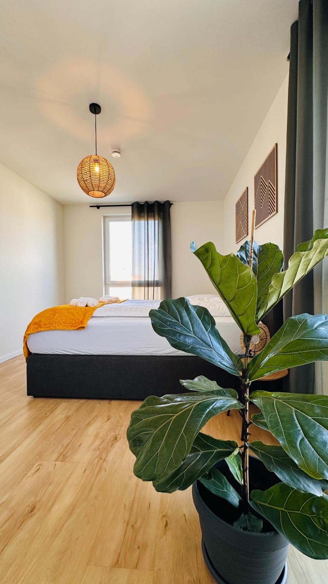 Amao-Sepia I 86Qm I King-Size Beds I Netflix I Privat Balcony I Free Parking I Near Europapark Lejlighed Rheinhausen Eksteriør billede